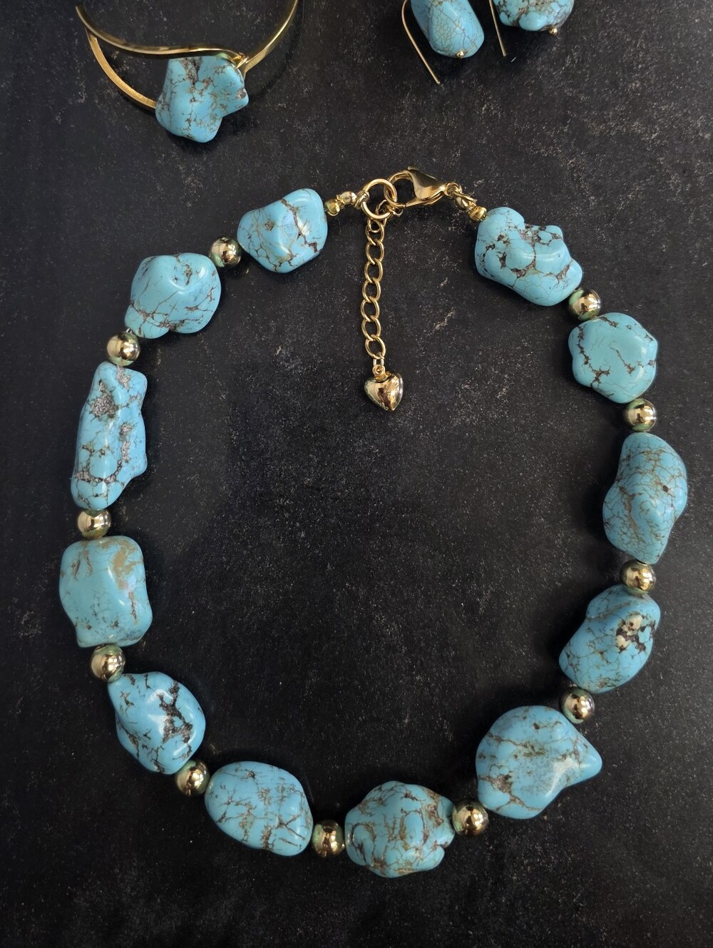 Magnitite Turq & 18k Gold NECKLACE